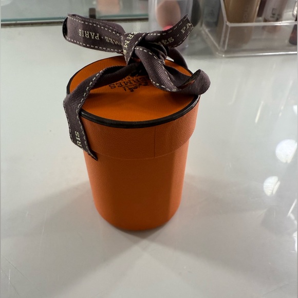 Hermes Orange Twilly Scarf Round Box Empty Ribbon 3” x 2” - Picture 1 of 2